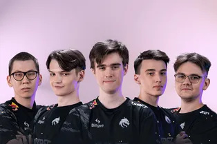 Российская команда Team Spirit выиграла турнир по Dota 2 в Эр-Рияде и получила $5 млн