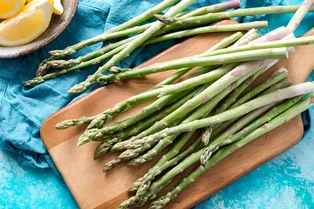 Как почистить и приготовить спаржу Как почистить и приготовить спаржу