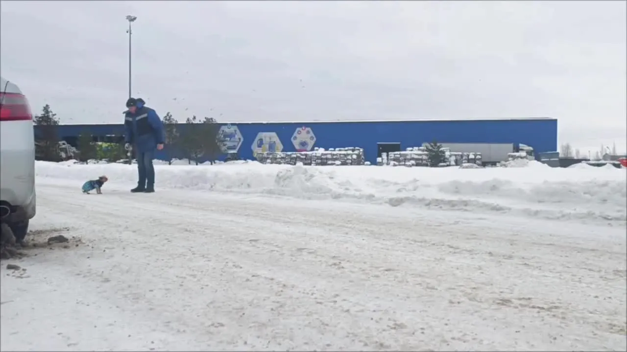 Нажми и смотри