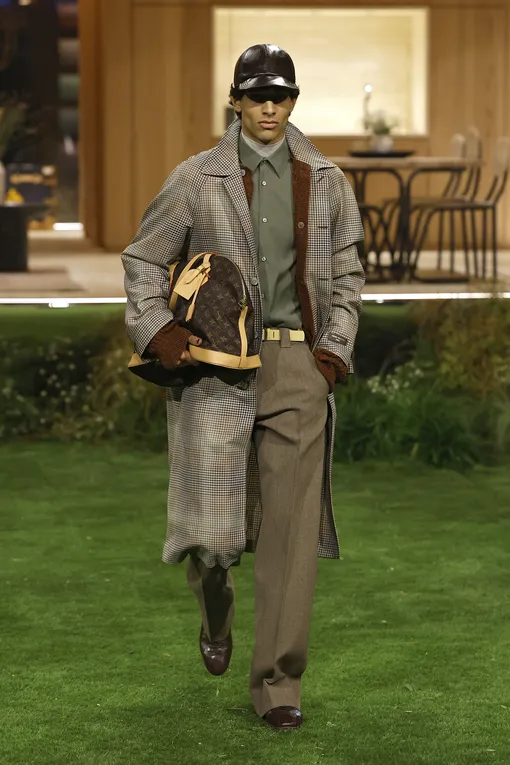 Louis Vuitton Louis Vuitton