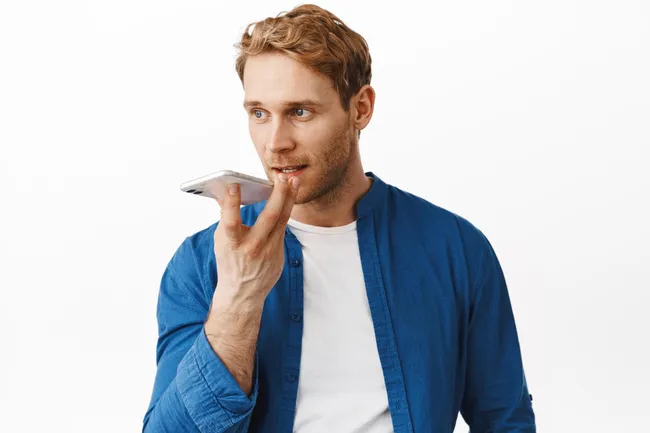 Этикет голосовых сообщений: о каких обязательных правилах отправки и получения стоит знать