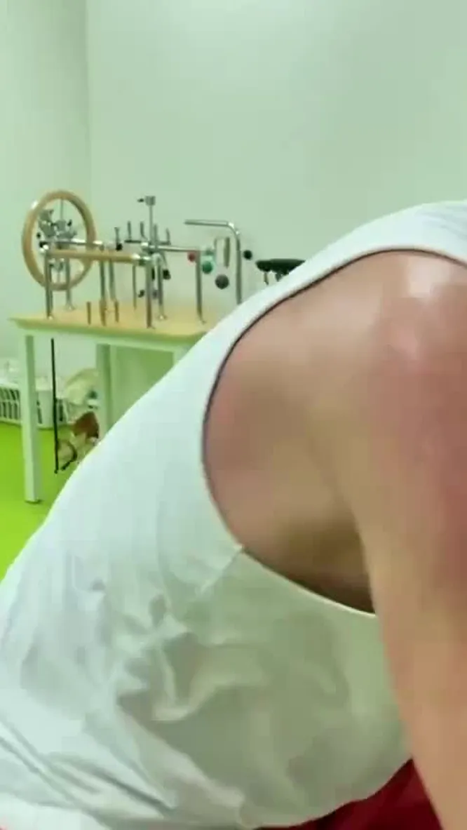 Нажми и смотри