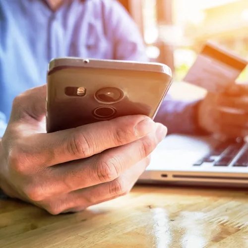 Переводы на карту начнут отслеживать еще внимательнее: ЦБ начнет делиться данными с ФНС