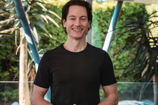 Биохакер Брайан Джонсон рассказал, как в 7 раз сократил количество микропластика в крови: 17 советов миллиардера Биохакер Брайан Джонсон рассказал, как в 7 раз сократил количество микропластика в крови: 17 советов миллиардера