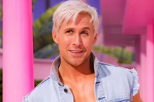 Райан Гослинг сделал пластику: хирург рассказал, что изменилось во внешности звезды «Барби»