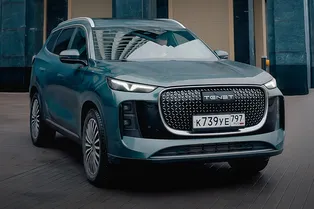 TENET T8. Автомобиль для любого города и погоды