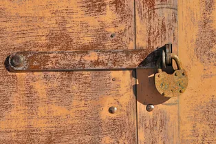 Как придумать надежный пароль для социальных сетей и почты?