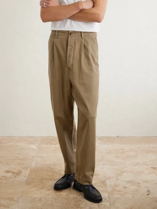 Брюки чинос