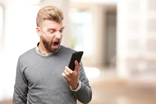 Роботам запретят притворяться людьми: зачем их хотят лишить человеческих имен