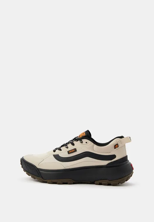 Vans MTE Crosspath (14 999 ₽)