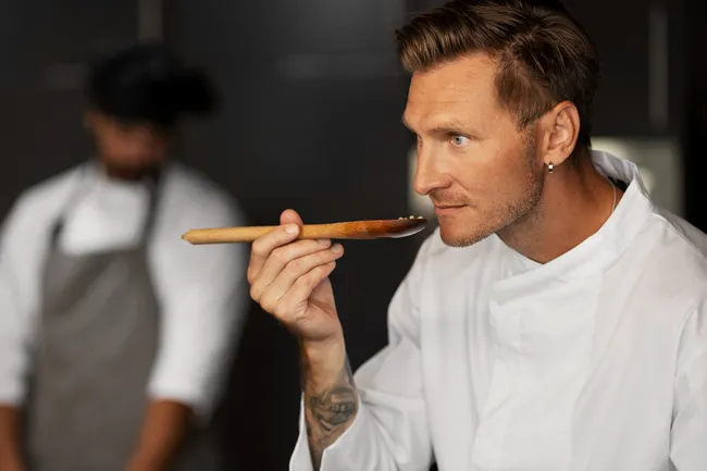 Холодец покорил рестораны Америки: как велнес-блогеры совершили гастрономическую революцию