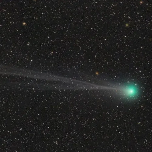 Переполнена тяжелой водой: комета 3I/ATLAS оказалась посланцем из ранней Вселенной