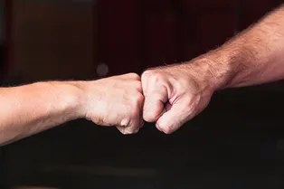 Как натренировать кулаки Как натренировать кулаки