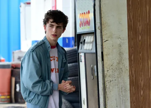 Кадр из фильма «Жаркие летние ночи» (2017)