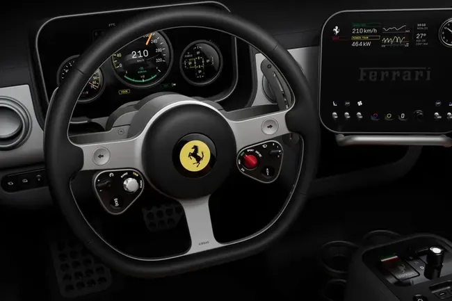 Интерьер первой электро-Ferrari создал бывший дизайнер Apple: вот что у него получилось