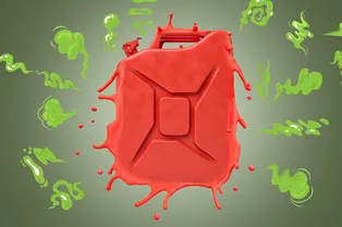 Как удалить запах бензина из канистры