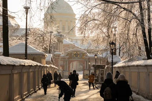 В феврале в Петербурге был установлен погодный рекорд: солнце светило почти 67 часов В феврале в Петербурге был установлен погодный рекорд: солнце светило почти 67 часов