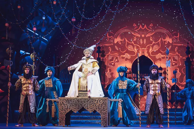 Не пропустить в декабре: концерт с участием Николы Мельникова и ИИ, мюзикл-сказку в МДМ и новый жанр от Вадима Верника