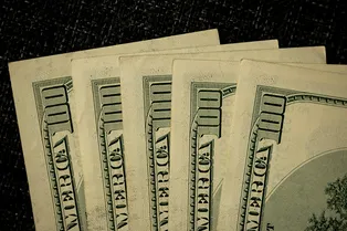 Доллар и рубль ждут новые испытания: как будут меняться курсы валют с 13 апреля