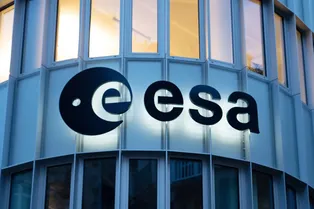 Хакеры добрались до космоса: взломали Европейское космическое агентство и украли секреты SpaceX и Airbus