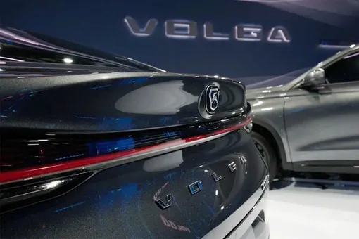 В сети появилось видео кроссовера с шильдиками Volga: какой на самом деле будет новая «Волга» В сети появилось видео кроссовера с шильдиками Volga: какой на самом деле будет новая «Волга»