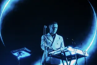 Дельфин в Москве: 2 концерта, объединенные одной концепцией