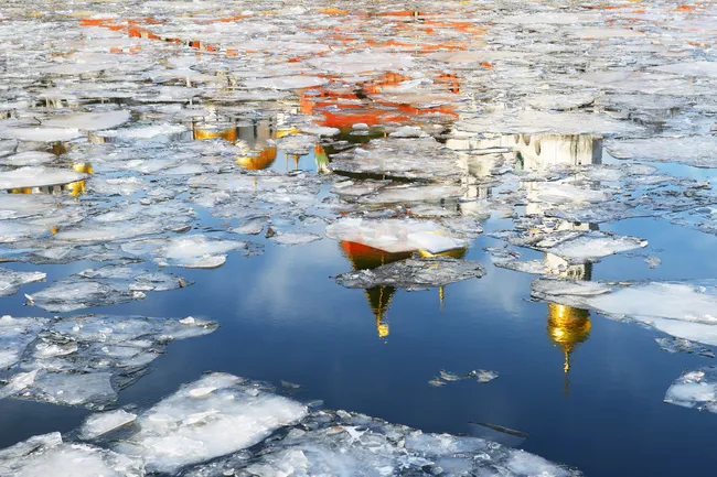 Москва «уйдет под воду»: чем обернутся для россиян аномальные снегопады