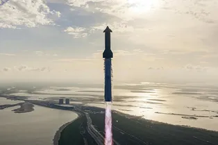 Новый космический успех Маска: SpaceX впервые вывела ракету Starship на орбиту и развернула спутники Starlink Новый космический успех Маска: SpaceX впервые вывела ракету Starship на орбиту и развернула спутники Starlink