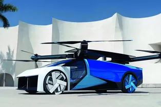 Кухня на колесах, спорткар-катер и летающий электромобиль: топ самых необычных машин в мире Кухня на колесах, спорткар-катер и летающий электромобиль: топ самых необычных машин в мире