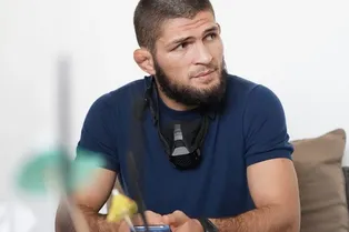 Почему Хабиб не любит покупать автомобили?