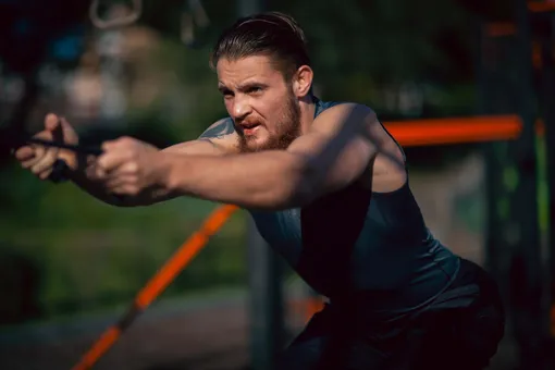 Уличная тренировка Уличная тренировка