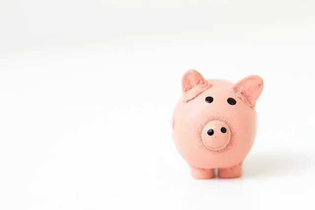 Как вы относитесь к деньгам? Как вы относитесь к деньгам?
