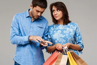 4 финансовых просчета, которые разрушат ваши отношения: проверьте, правильно ли вы ведете бюджет в паре