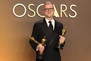 Победители премии «Оскар» 2026 года: у «Битвы за битвой» 6 статуэток, у «Грешников» — 4