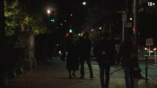 Нажми и смотри