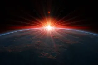 Мощный взрыв на Солнце: когда магнитная буря обрушится на Землю