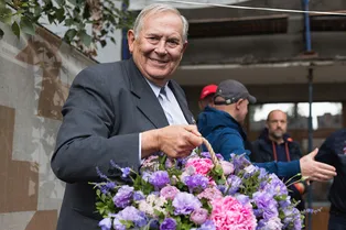 «В моем райдере нет выпендрежа»: Юрий Стоянов о том, каково жить под прицелом камер и верить в невероятное «В моем райдере нет выпендрежа»: Юрий Стоянов о том, каково жить под прицелом камер и верить в невероятное