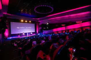 Откровенный разговор о любви: в Москве прошла третья «viju ночь эмоций»