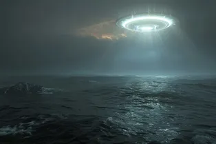 Корабль пришельцев или самолет-шпион: загадочные огни в ночном небе напугали австралийцев Корабль пришельцев или самолет-шпион: загадочные огни в ночном небе напугали австралийцев