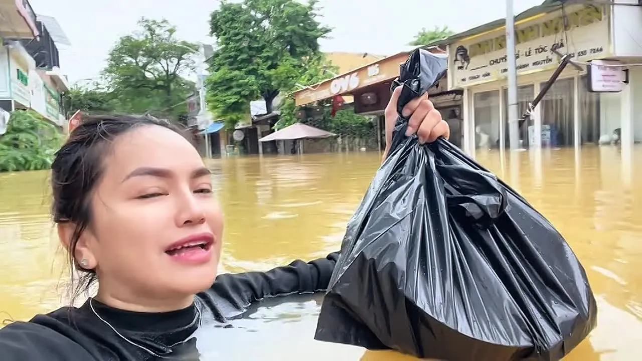 Нажми и смотри