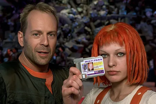 Брюс Уиллис и Милла Йовович в фильме «Пятый элемент»