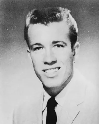 Чак Норрис в старших классах школы Чак Норрис в старших классах школы