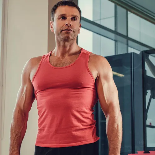 Тренировки с нуля после 40: проверенные советы, которые помогут войти в ритм и добиться результатов