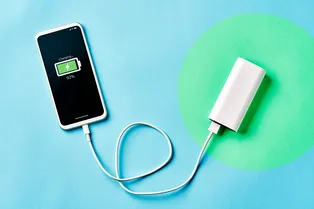 Какой пауэрбанк купить в пределах 5 тысяч рублей: 7 лучших вариантов Какой пауэрбанк купить в пределах 5 тысяч рублей: 7 лучших вариантов