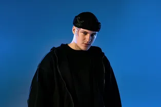 Что слушает HOLLYFLAME: 10 треков на разные случаи жизни