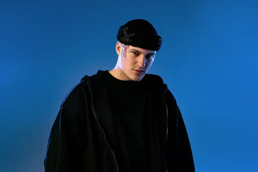 Что слушает HOLLYFLAME: 10 треков на разные случаи жизни Что слушает HOLLYFLAME: 10 треков на разные случаи жизни