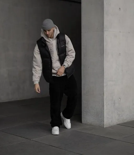 Мужские кроссовки