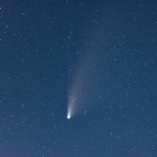 На полпути к Юпитеру: комета 3I/ATLAS встроилась в уникальный парад пяти планет и Солнца