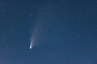 На полпути к Юпитеру: комета 3I/ATLAS встроилась в уникальный парад пяти планет и Солнца