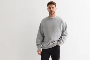 5 ошибок с черными джинсами, которые могут испортить ваш образ